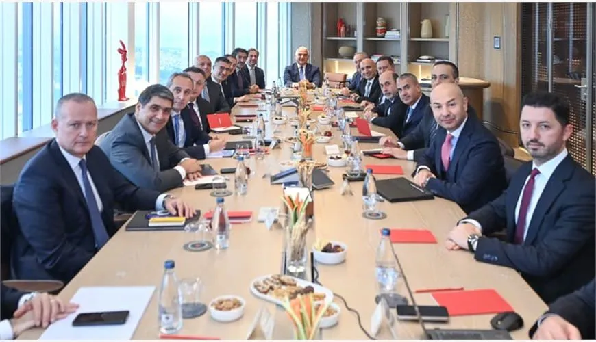Kültür ve Turizm Bakanı Ersoy bankacılarla bir araya geldi