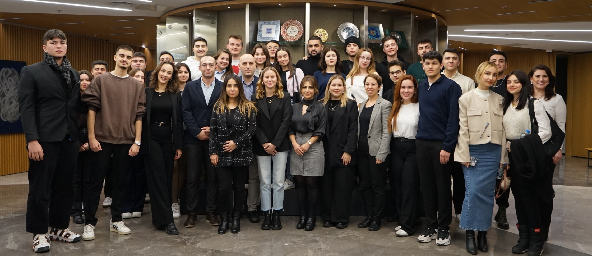 Uludağ Üniversitesi öğrencileri Türkiye Bankalar Birliği'ni ziyaret etti